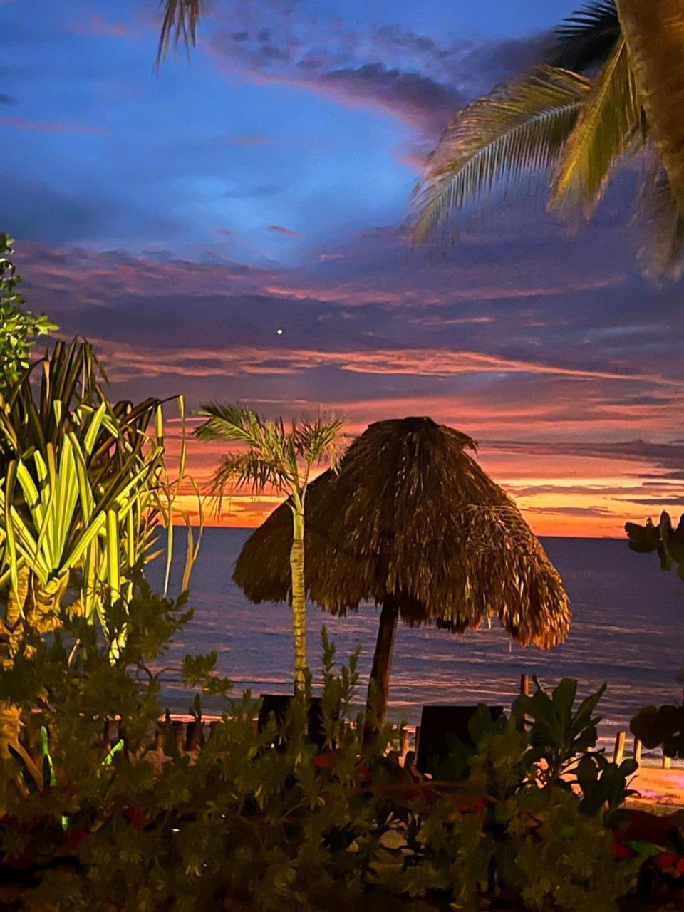 Casa Tom Tom - Adults Only Bed & Breakfast Isla Holbox Екстериор снимка