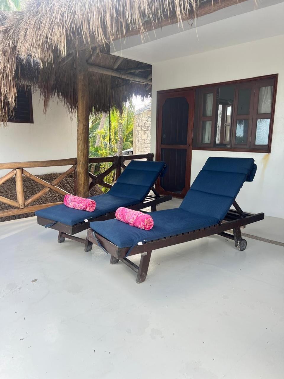 Casa Tom Tom - Adults Only Bed & Breakfast Isla Holbox Екстериор снимка
